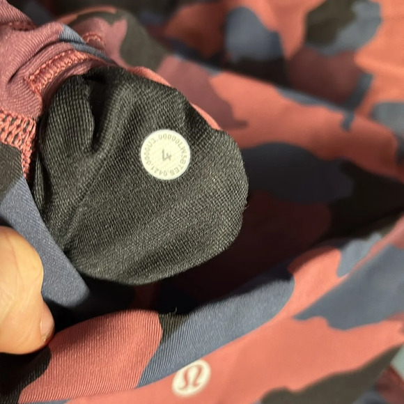 camo lululemonon leggings wonder under full on luxstreme 28 in bin 6 #5446 - Picture 5 of 6